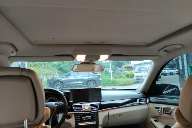 Used Mercedes-Benz E-Class 2014 E 260 L Sport Edition Headliner
