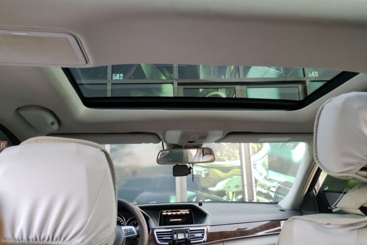Used Mercedes-Benz E-Class 2014 E 260 L Luxury Model Headliner