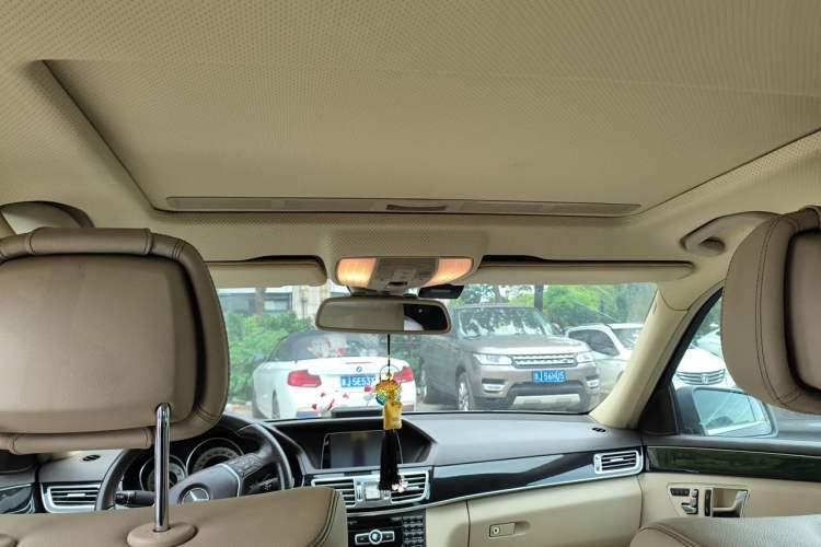 Used Mercedes-Benz E-Class 2014 E 260 L Sport Edition Headliner