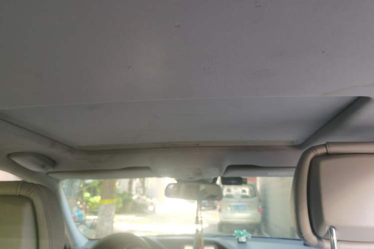 Used Mercedes-Benz E-Class 2014 E 260 L Sport Edition Headliner