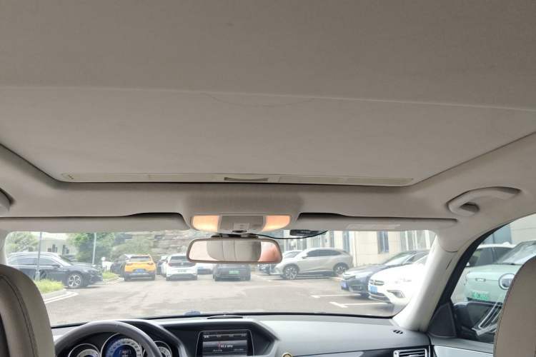 Used Mercedes-Benz E-Class 2014 E 260 L Sport Edition Headliner