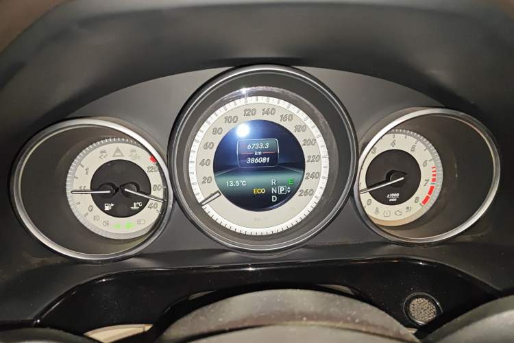 Used Mercedes-Benz E-Class 2014 Restyled E 260 L Sport Edition Instrument Cluster