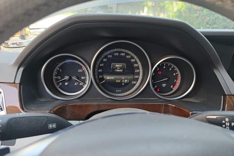Used Mercedes-Benz E-Class 2014 E 260 L Luxury Model Instrument Cluster
