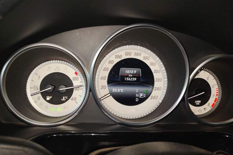 Used Mercedes-Benz E-Class 2014 E 300 L Sport Edition Instrument Cluster