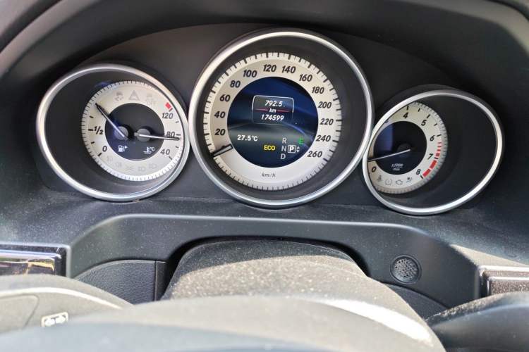 Used Mercedes-Benz E-Class 2014 Restyled E 260 L Sport Edition Instrument Cluster