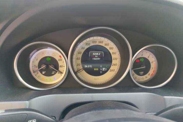 Used Mercedes-Benz E-Class 2014 E 200 Coupe Instrument Cluster