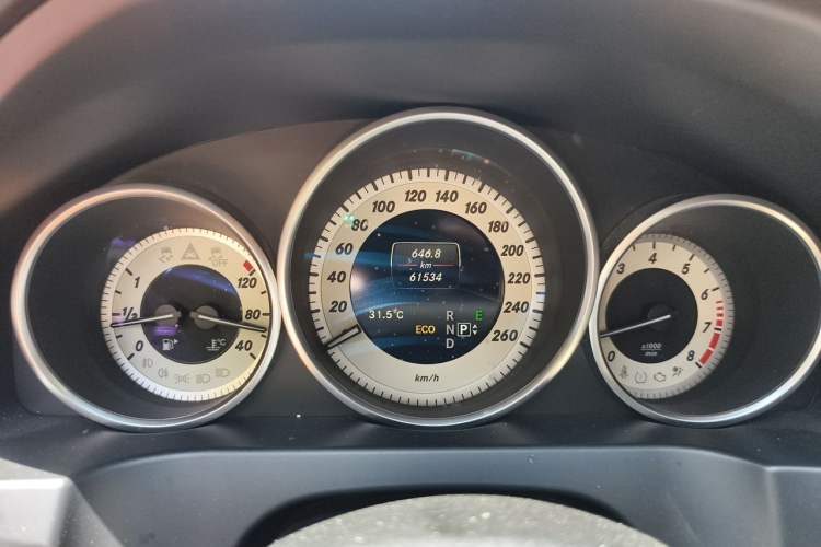 Used Mercedes-Benz E-Class 2014 E 200 Coupe Instrument Cluster