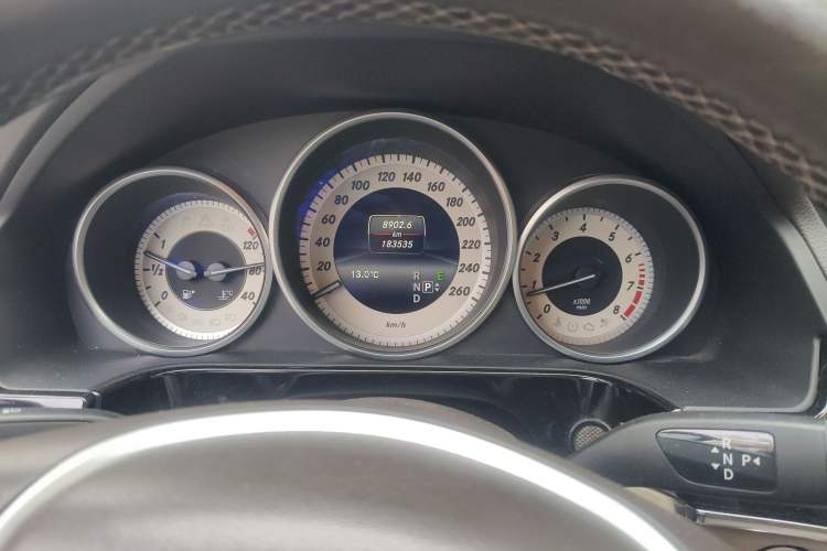 Used Mercedes-Benz E-Class 2014 E 260 L Sport Edition Instrument Cluster