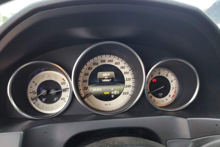 Used Mercedes-Benz E-Class 2014 E 260 Coupe Instrument Cluster