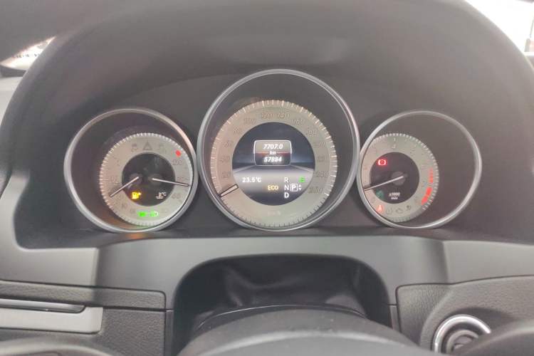 Used Mercedes-Benz E-Class 2014 E 200 Coupe Instrument Cluster