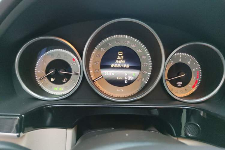 Used Mercedes-Benz E-Class 2014 E 260 L Sport Edition Instrument Cluster