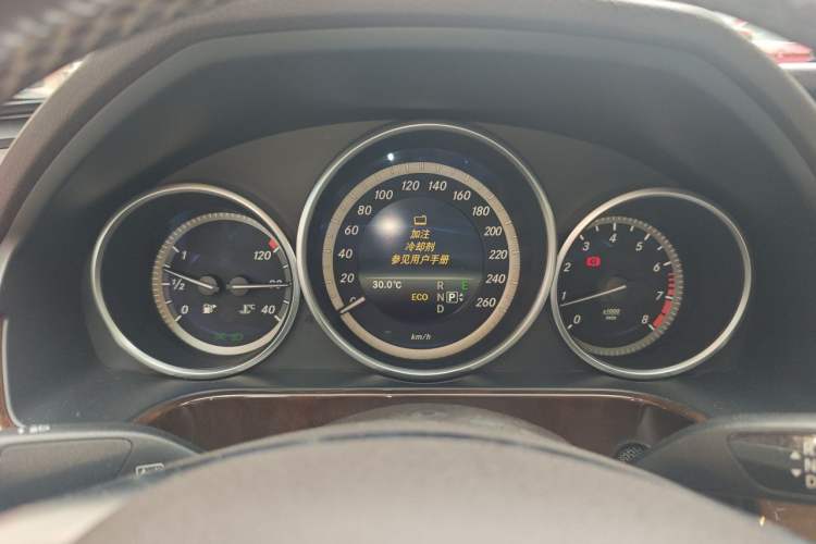 Used Mercedes-Benz E-Class 2014 E 260 L Instrument Cluster