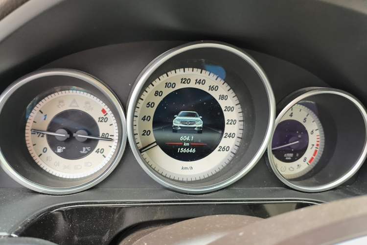 Used Mercedes-Benz E-Class 2014 E 260 L Sport Edition Instrument Cluster