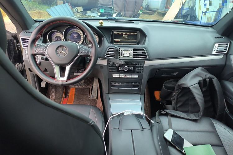 Used Mercedes-Benz E-Class 2014 E 260 Coupe Interior 2