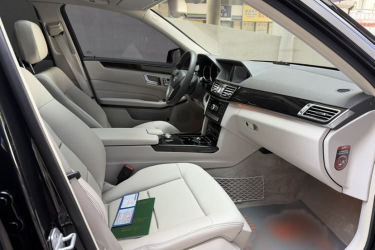 Used Mercedes-Benz E-Class 2014 E 260 L Sport Edition Interior 3