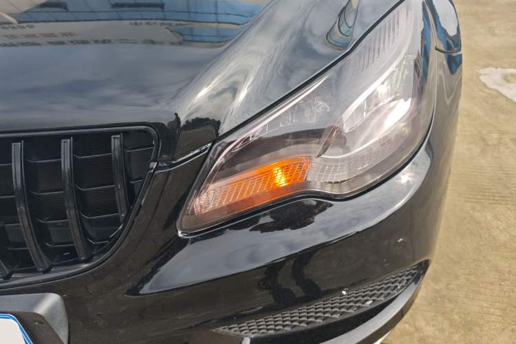 Used Mercedes-Benz E-Class 2014 E 200 Coupe Left Front Headlight