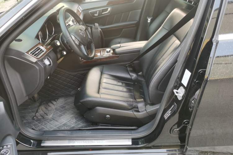 Used Mercedes-Benz E-Class 2014 E 260 L Luxury Model Left Front Seat