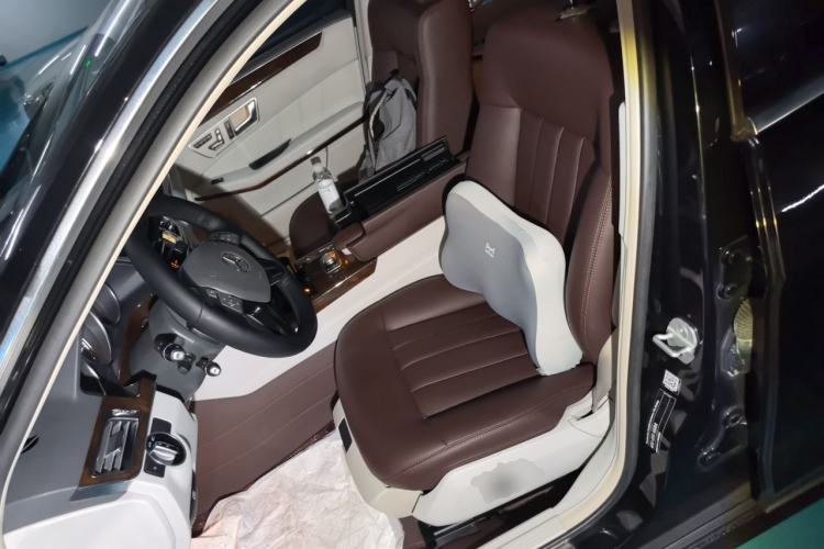 Used Mercedes-Benz E-Class 2014 Facelifted E 260 L Luxury Edition Left Front Seat