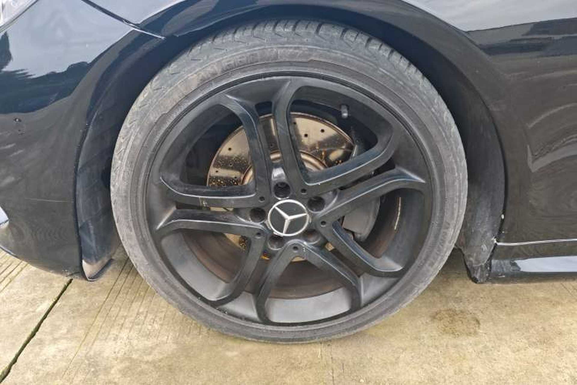 Used Mercedes-Benz E-Class 2014 E 200 Coupe Left Front Wheel Hub
