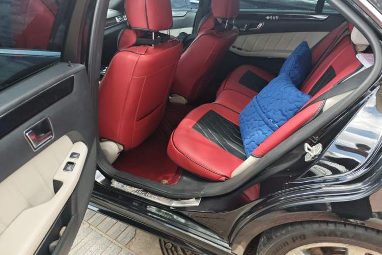 Used Mercedes-Benz E-Class 2014 Restyled E 300 L Sport Edition Left Rear Seat