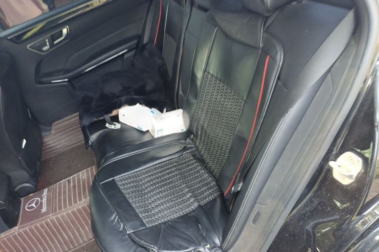 Used Mercedes-Benz E-Class 2014 E 260 L Sport Edition Left Rear Seat