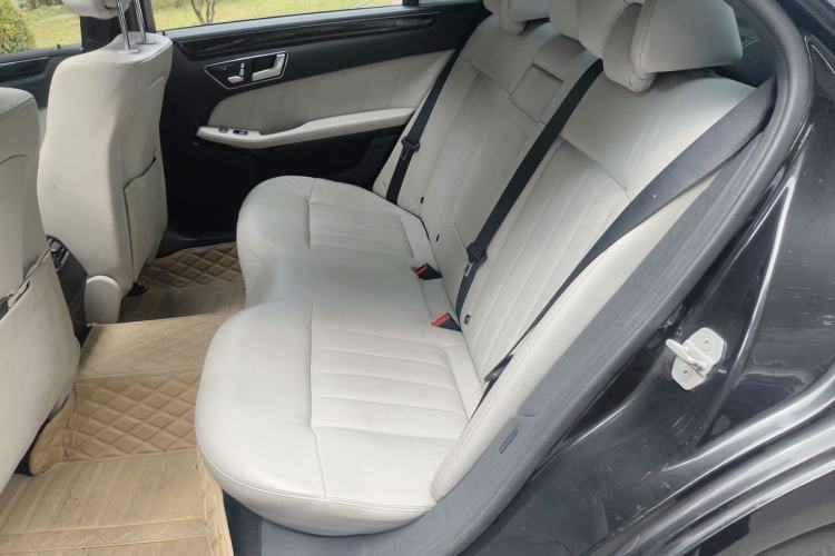 Used Mercedes-Benz E-Class 2014 E 300 L Sport Edition Left Rear Seat