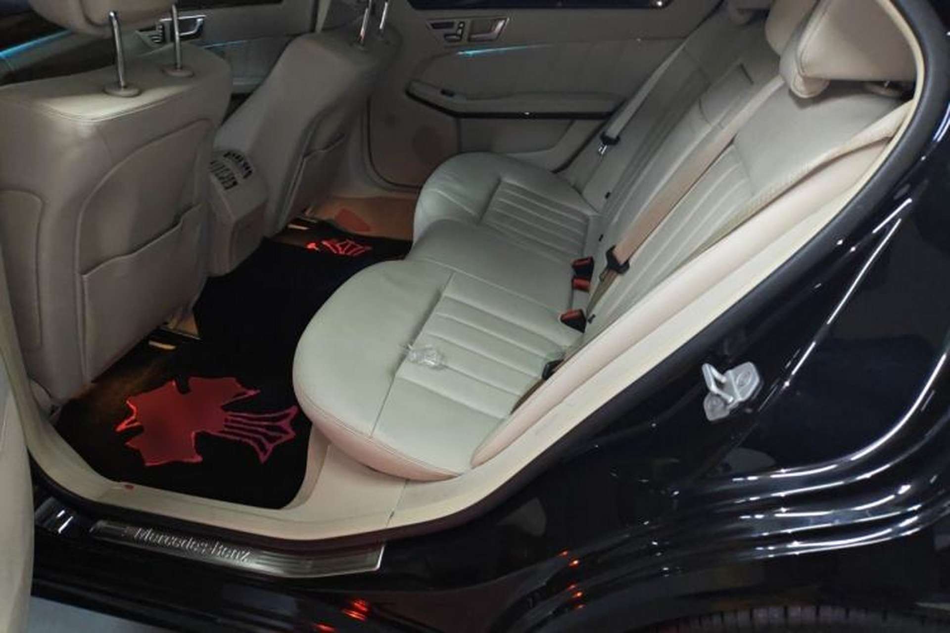 Used Mercedes-Benz E-Class 2014 E 260 L Luxury Model Left Rear Seat