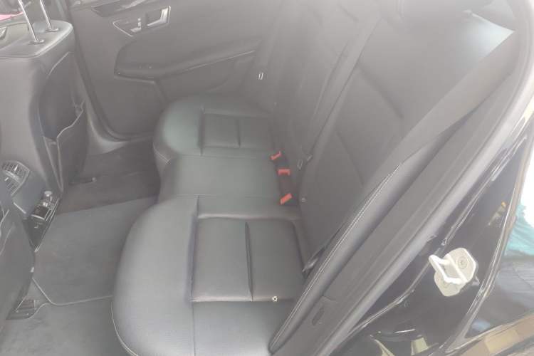 Used Mercedes-Benz E-Class 2014 E 260 L Sport Edition Left Rear Seat