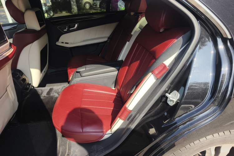 Used Mercedes-Benz E-Class 2014 E 400 L Hybrid Left Rear Seat