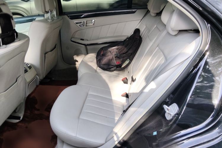 Used Mercedes-Benz E-Class 2014 E 260 L Sport Luxury Model Left Rear Seat