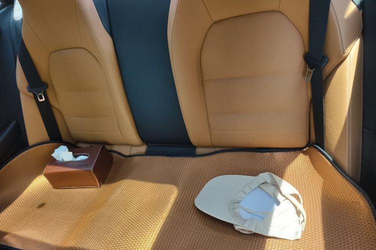 Used Mercedes-Benz E-Class 2014 E 200 Coupe Left Rear Seat