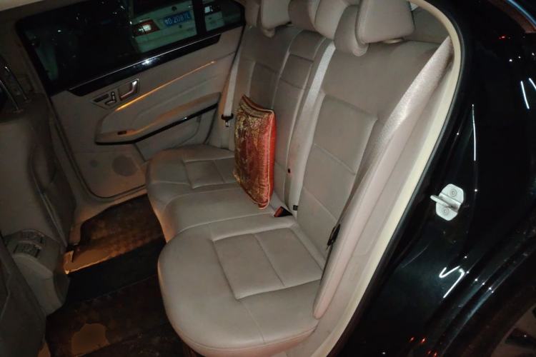 Used Mercedes-Benz E-Class 2014 E 260 L Sport Edition Left Rear Seat