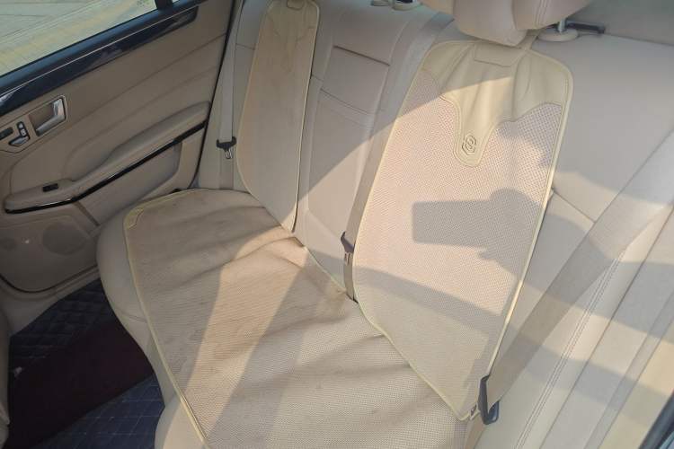 Used Mercedes-Benz E-Class 2014 E 260 L Sport Edition Left Rear Seat