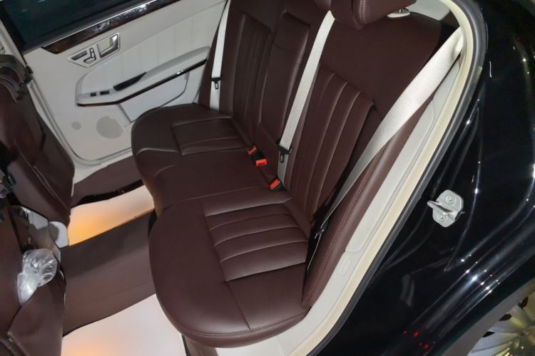 Used Mercedes-Benz E-Class 2014 Facelifted E 260 L Luxury Edition Left Rear Seat