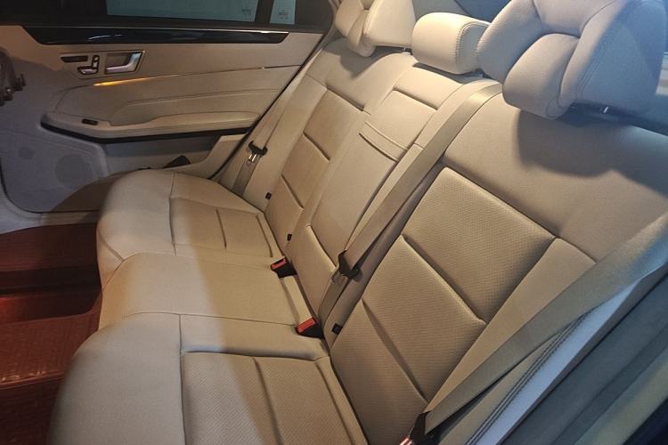 Used Mercedes-Benz E-Class 2014 E 260 L Sport Edition Left Rear Seat