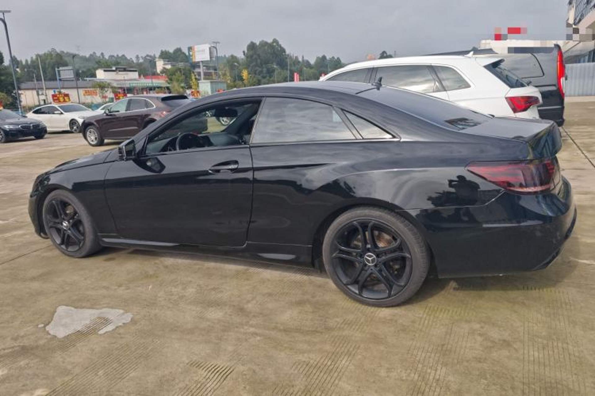 Used Mercedes-Benz E-Class 2014 E 200 Coupe Left Side