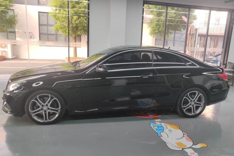 Used Mercedes-Benz E-Class 2014 E 200 Coupe Left Side