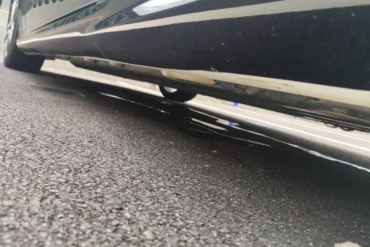 Used Mercedes-Benz E-Class 2014 E 200 Coupe Left Side Sill