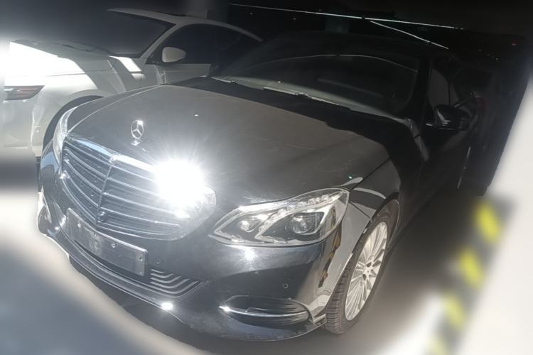 Used Mercedes-Benz E-Class 2014 Facelifted E 260 L Luxury Edition Guazi used car, China used car export, Used car for sale, Used Mercedes-Benz cars, Cheapest cars for sale