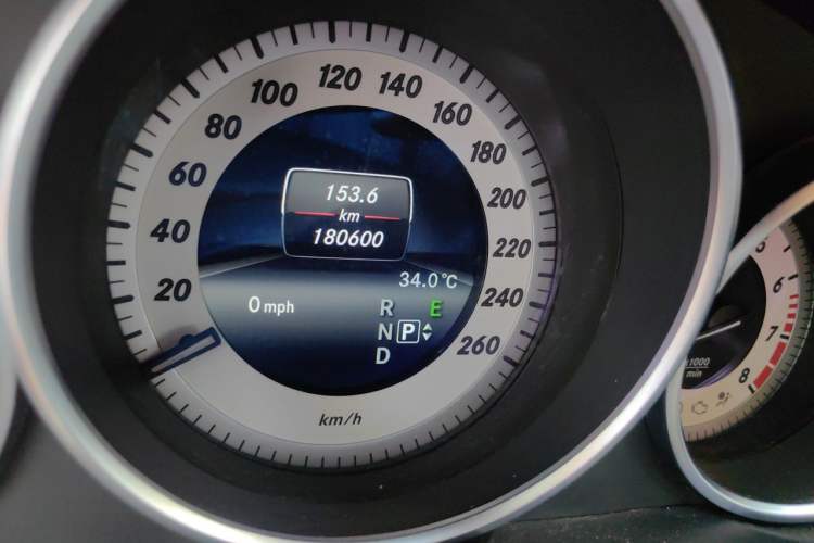 Used Mercedes-Benz E-Class 2014 Restyled E 260 L Sport Edition Odometer Close Up