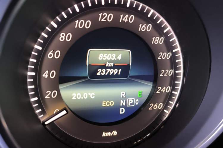 Used Mercedes-Benz E-Class 2014 Restyled E 260 L Sport Edition Odometer Close Up