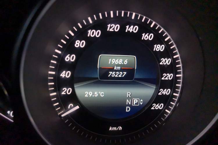 Used Mercedes-Benz E-Class 2014 Facelifted E 260 L Luxury Edition Odometer Close Up