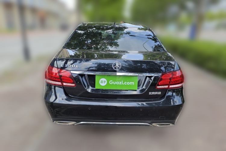 Used Mercedes-Benz E-Class 2014 Facelift E 300 L Rear