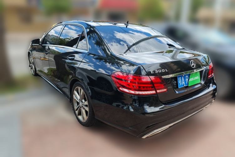 Used Mercedes-Benz E-Class 2014 Restyled E 300 L Sport Edition Rear Left 45 Deg
