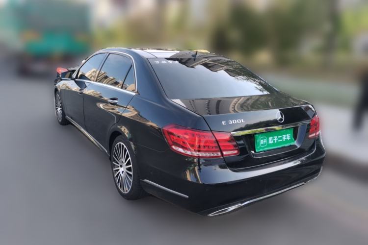 Used Mercedes-Benz E-Class 2014 E 300 L Rear Left 45 Deg
