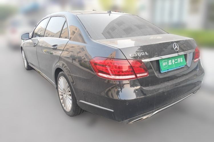 Used Mercedes-Benz E-Class 2014 Facelifted E 260 L Luxury Edition Rear Left 45 Deg