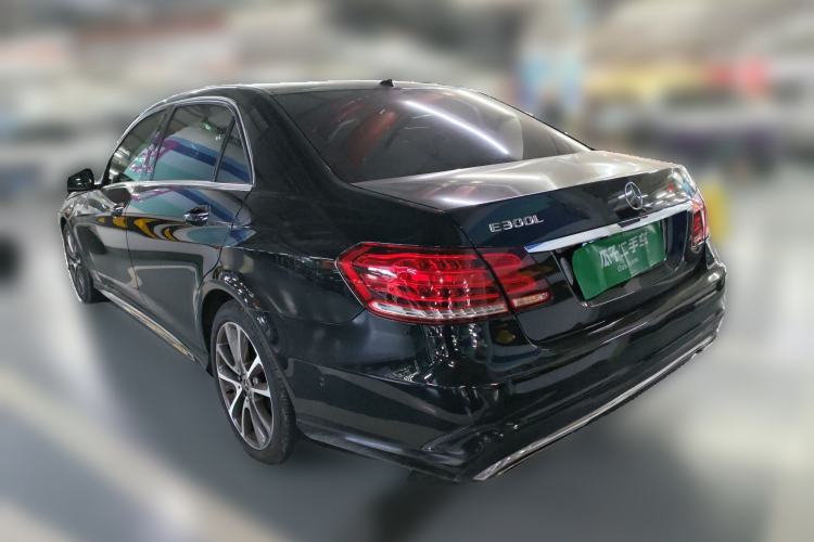 Used Mercedes-Benz E-Class 2014 Restyled E 260 L Sport Edition Rear Left 45 Deg