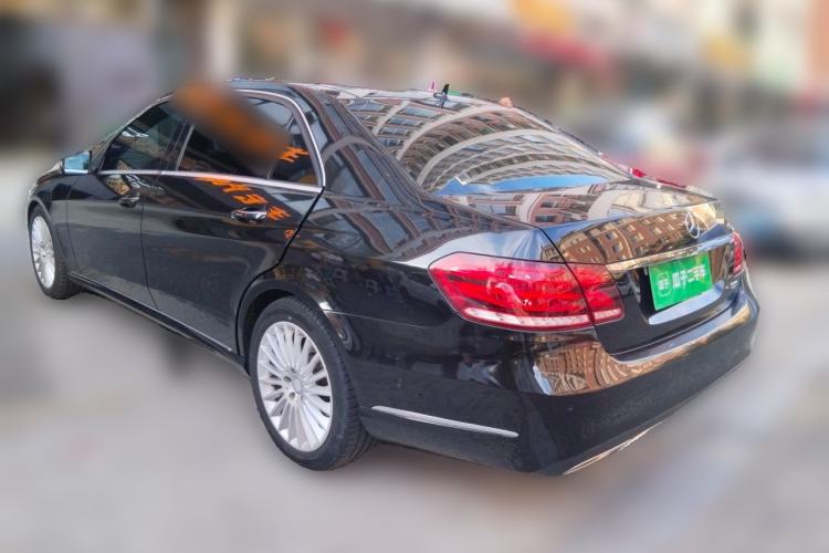 Used Mercedes-Benz E-Class 2014 Facelift E 300 L Rear Left 45 Deg