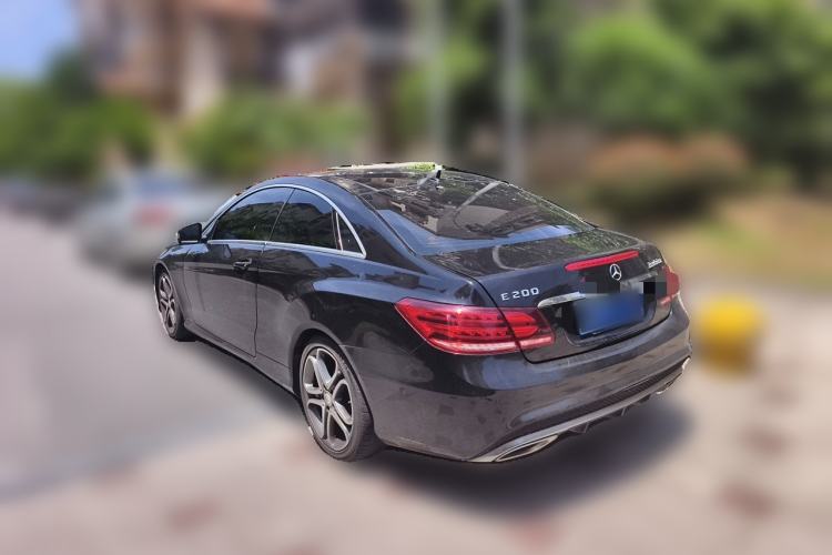 Used Mercedes-Benz E-Class 2014 E 200 Coupe Rear Left 45 Deg