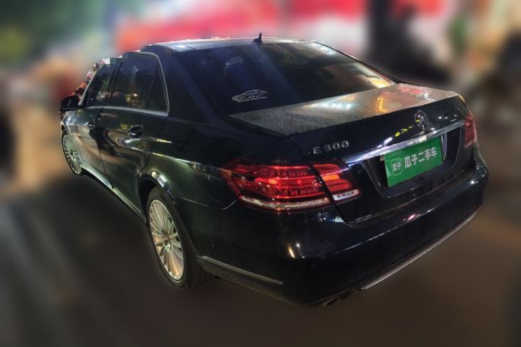Used Mercedes-Benz E-Class 2014 E 260 L Luxury Model Rear Left 45 Deg